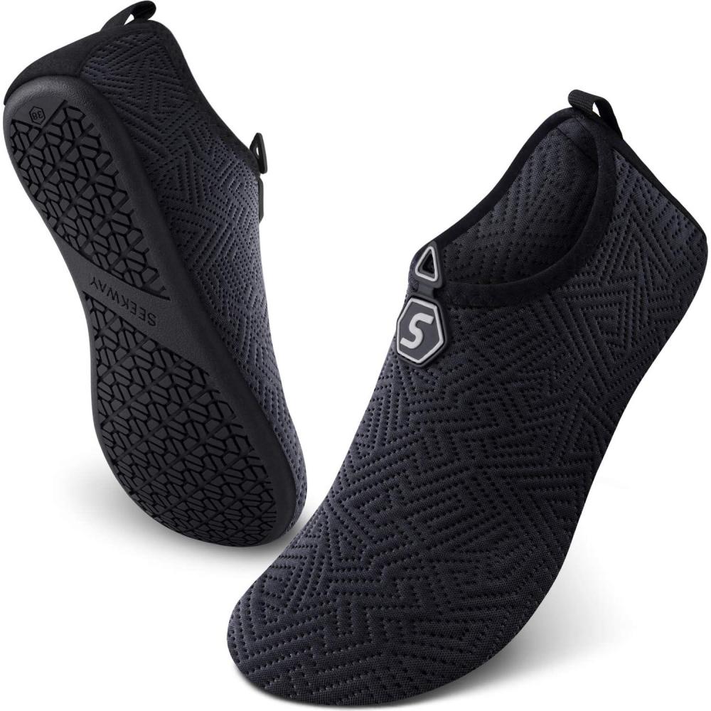 imageSEEKWAY Water Shoes QuickDry Aqua Socks Barefoot Slipon for Beach Pool Swim River Yoga Lake Surf Women Men Black SK0013a741 Black